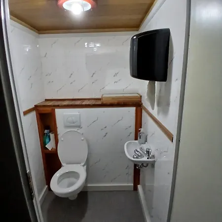 Sunrise Bed & Breakfast 3*