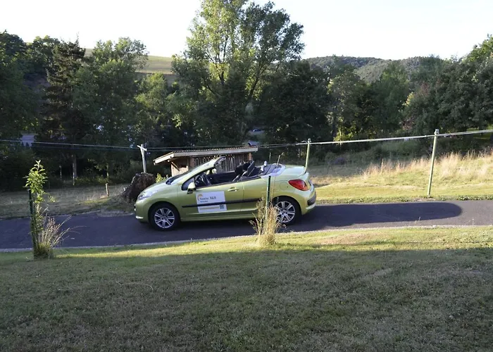 לינה וארוחת בוקר Sunrise 4*